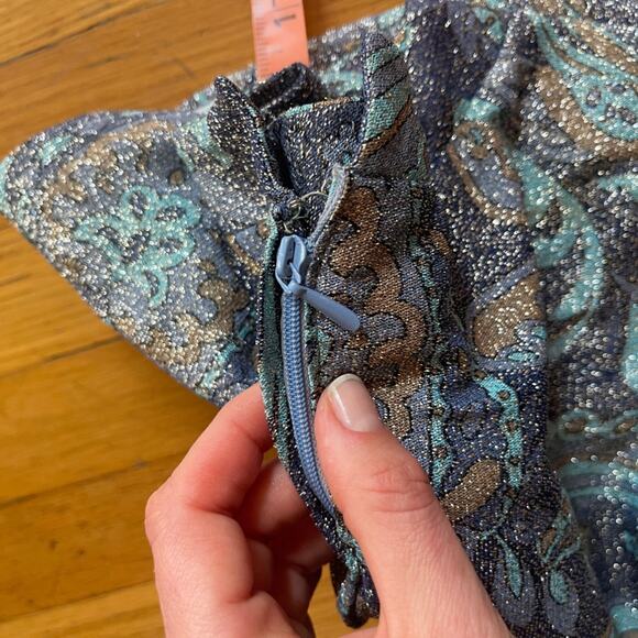 60s-70s Blue Paisley Lurex Hostess Dress - Picture 9 of 9